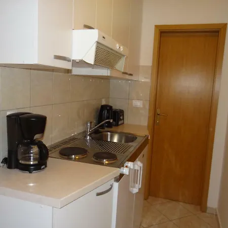 Lola Apartment